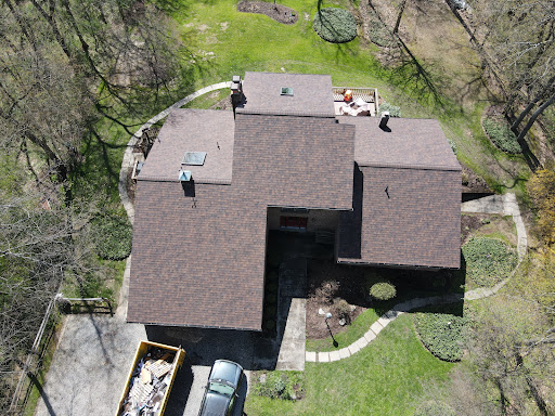 Roofing Contractor «EAS Roofing», reviews and photos, 1049 William Flinn Hwy, Glenshaw, PA 15116, USA