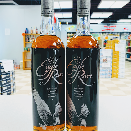 Liquor Store «Tierney Liquor Store», reviews and photos, 2760 Rice St, St Paul, MN 55113, USA