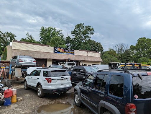 Used Car Dealer «Threesome Auto Sales», reviews and photos, 1356 Defense Hwy, Gambrills, MD 21054, USA