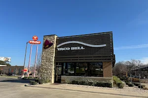 Taco Bell image