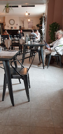 Atmosphère du Restaurant Gilles Et Marika Vendays à Vendays-Montalivet - n°5