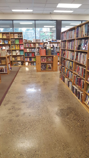 Book Store «Half Price Books», reviews and photos, 4027 Tacoma Mall Blvd, Tacoma, WA 98409, USA