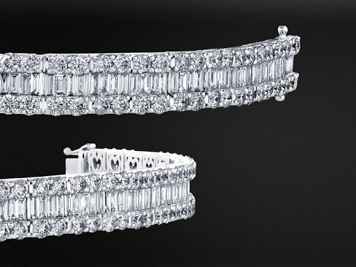 Jewelry Store «Gail Jewelers», reviews and photos, 844 Avocado Ave, Newport Beach, CA 92660, USA