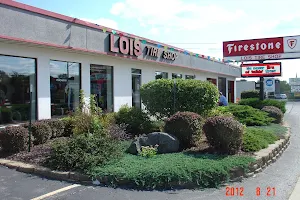 Lois Tire Shop image