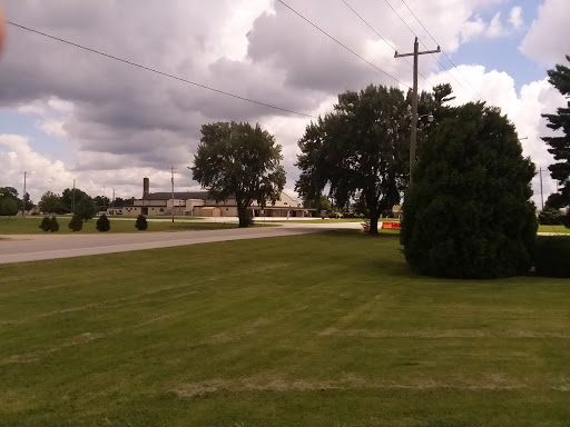 Grocery Store «Fort Campbell Commissary», reviews and photos, 2606 Indiana Ave, Fort Campbell, TN 42223, USA