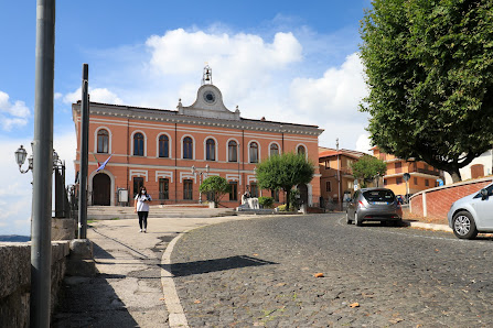 Scuola Media Statale G. Fierimonte-Presidenza Via Francesco di Benedetto, 83038 Montemiletto AV, Italia