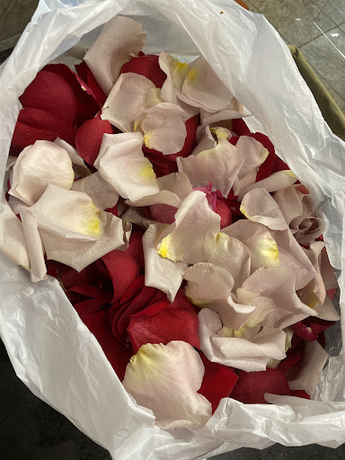 Florist «Affordable Flowers», reviews and photos, 33289 Woodward Ave, Birmingham, MI 48009, USA