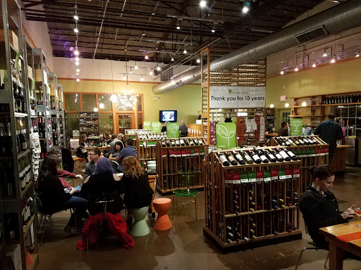 Wine Store «House Wine», reviews and photos, 644 High St, Columbus, OH 43085, USA