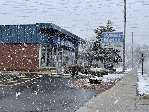 Marine Supply Store «West Marine», reviews and photos, 4141 S 76th St, Greenfield, WI 53220, USA