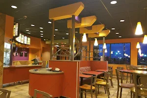 Taco Bell image