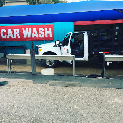 Car Wash «THE OASIS HAND CAR WASH & DETAIL CENTER», reviews and photos, 930 Malone St, Houston, TX 77007, USA