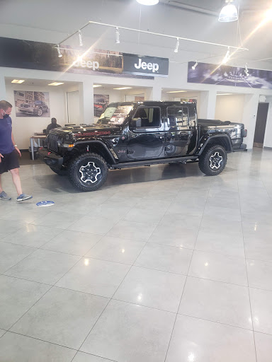 Car Dealer «Heritage Chrysler Dodge Jeep RAM Owings Mills», reviews and photos, 11212 Reisterstown Rd, Owings Mills, MD 21117, USA