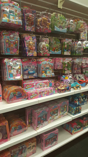 Book Store «Books-A-Million», reviews and photos, 31150 Southfield Rd, Franklin, MI 48025, USA