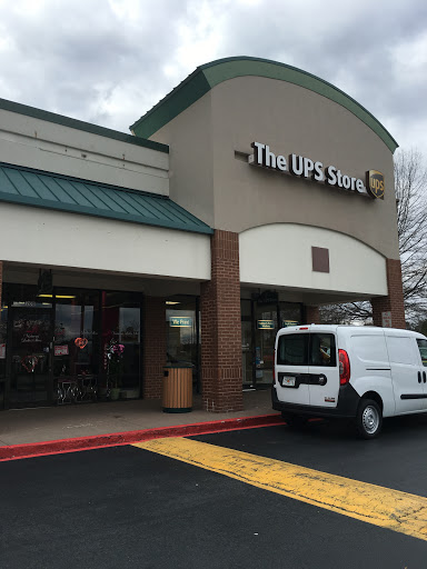 Shipping and Mailing Service «The UPS Store», reviews and photos, 1750 Powder Springs Rd SW #190, Marietta, GA 30064, USA