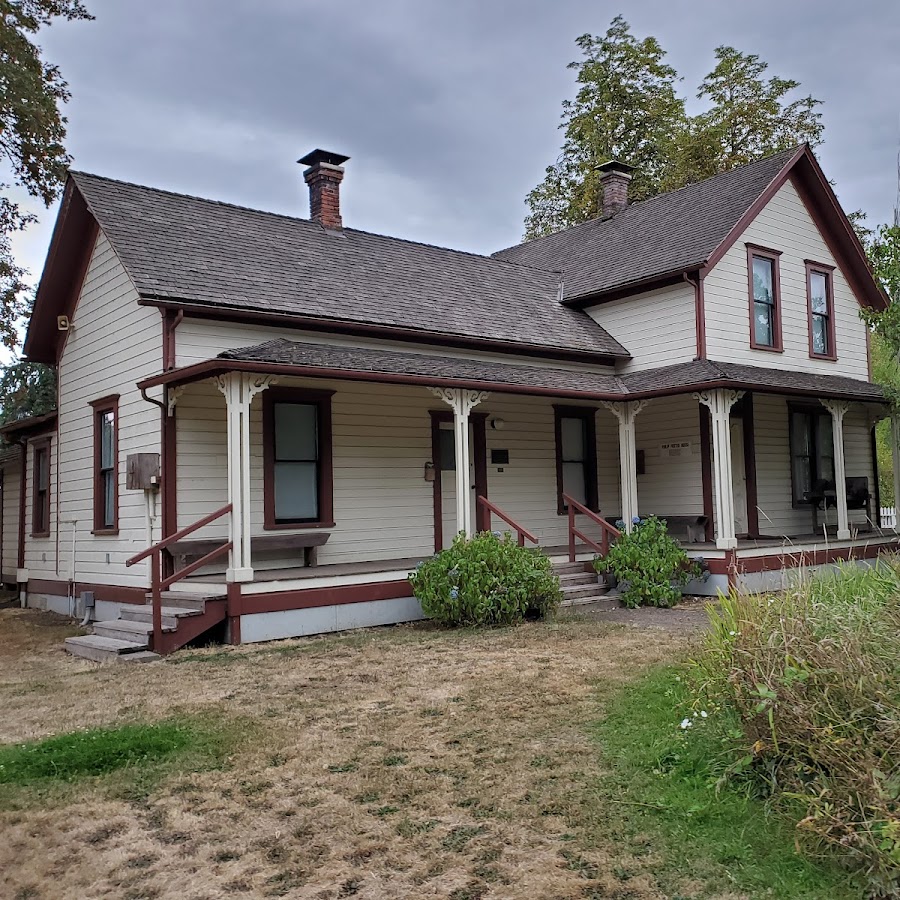 Philip Foster Farm Historic Site on the Barlow Road/Oregon Trail