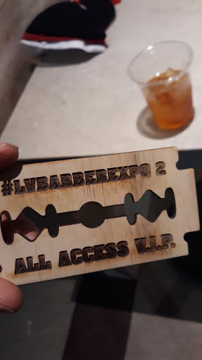 Barber Shop «Friendly Barber Shop», reviews and photos, 602 N Eastman Rd, Longview, TX 75601, USA