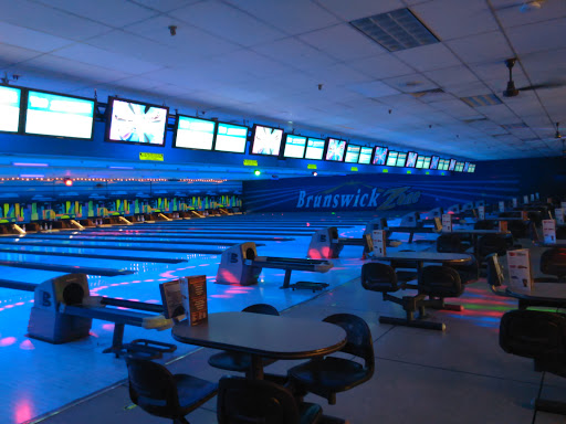 Bowling Alley «Brunswick Zone Glendale Heights», reviews and photos, 558 North Ave, Glendale Heights, IL 60139, USA