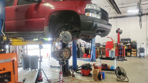 Auto Repair Shop «Gabis Auto Service Center», reviews and photos, 29805 Grand River Ave, Farmington, MI 48336, USA