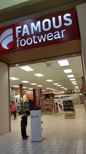 Famous Footwear, 831 Lancaster Dr NE, Salem, OR 97301, USA, 