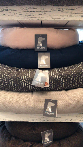 Pet Supply Store «Dog Dish», reviews and photos, 1778 Utica Square, Tulsa, OK 74114, USA