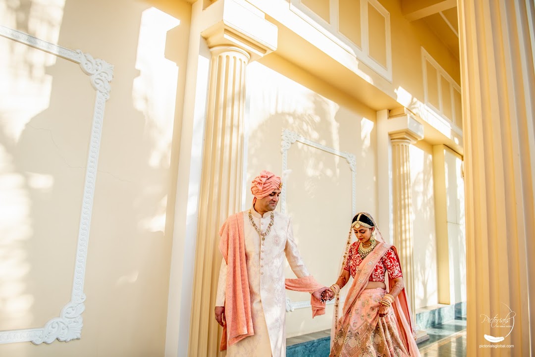 Pictorials by Nirav Patel - Wedding Photographer