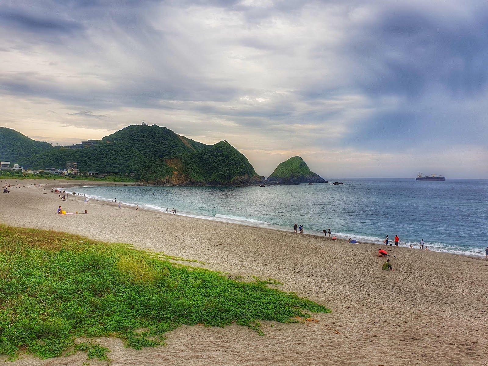 Foto di Neipi Beach - luogo popolare tra gli intenditori del relax