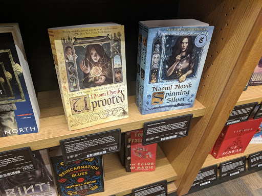 Book Store «Amazon Books», reviews and photos, 9585 SW Washington Square Rd, Portland, OR 97223, USA