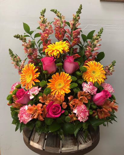 Florist «J & J Flowers and Gifts Shop», reviews and photos, 8366 Pines Blvd, Pembroke Pines, FL 33024, USA
