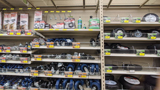 Hardware Store «Harbor Freight Tools», reviews and photos, 6808 W Greenfield Ave, West Allis, WI 53214, USA