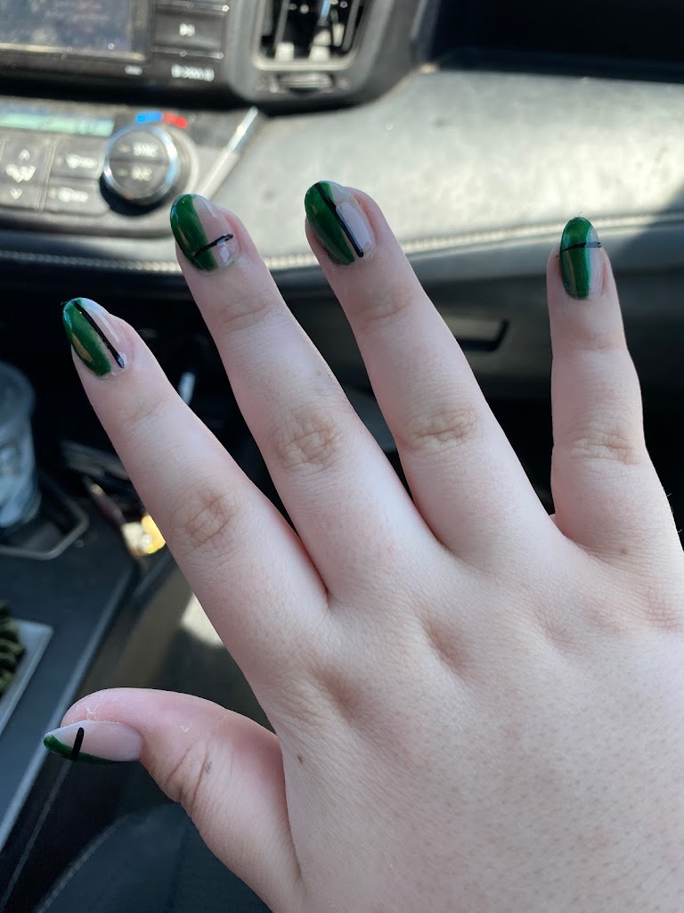 Kim Nails 98382