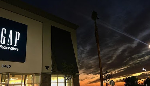Clothing Store «Gap Outlet», reviews and photos, 3480 W Century Blvd, Inglewood, CA 90303, USA