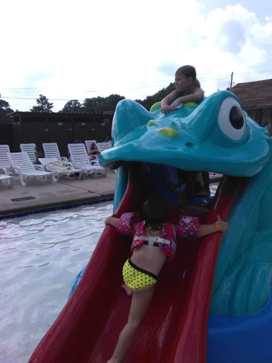 Public Swimming Pool «Midtown Water Park», reviews and photos, 125 Leroy Childs Dr, Carrollton, GA 30117, USA