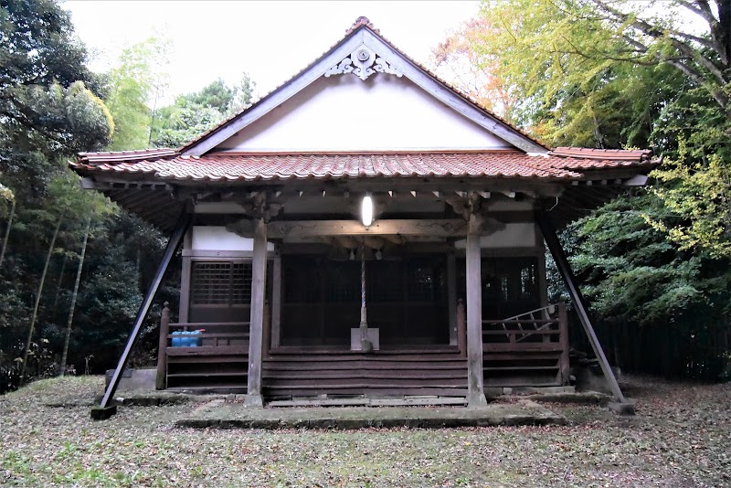 三瓶山神社