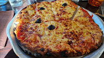 Pizza du Pizzeria Les Tilleuls à Marseille - n°15