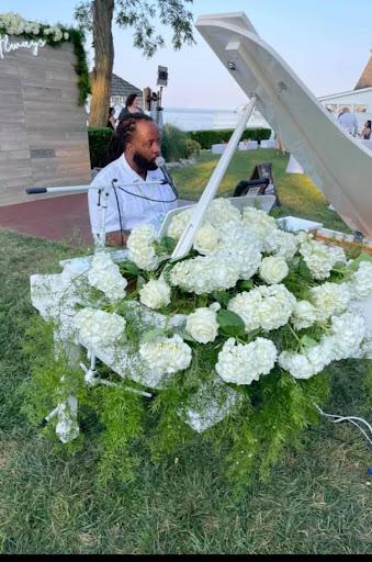 Florist «Dino Designs of Baltimore», reviews and photos, 330 N Charles St, Baltimore, MD 21201, USA