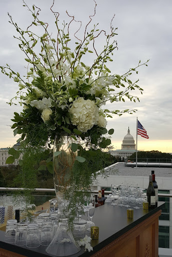 Florist «Dino Designs of Baltimore», reviews and photos, 330 N Charles St, Baltimore, MD 21201, USA