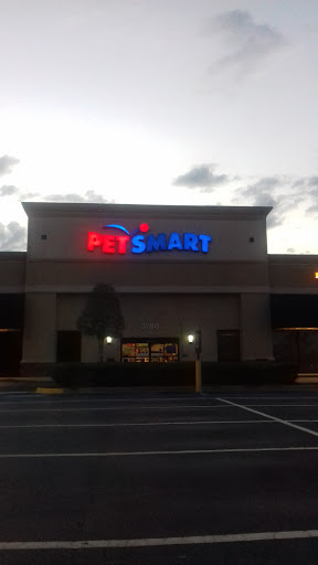 Pet Supply Store «PetSmart», reviews and photos, 3780 Riverchase Village #300, Hoover, AL 35244, USA