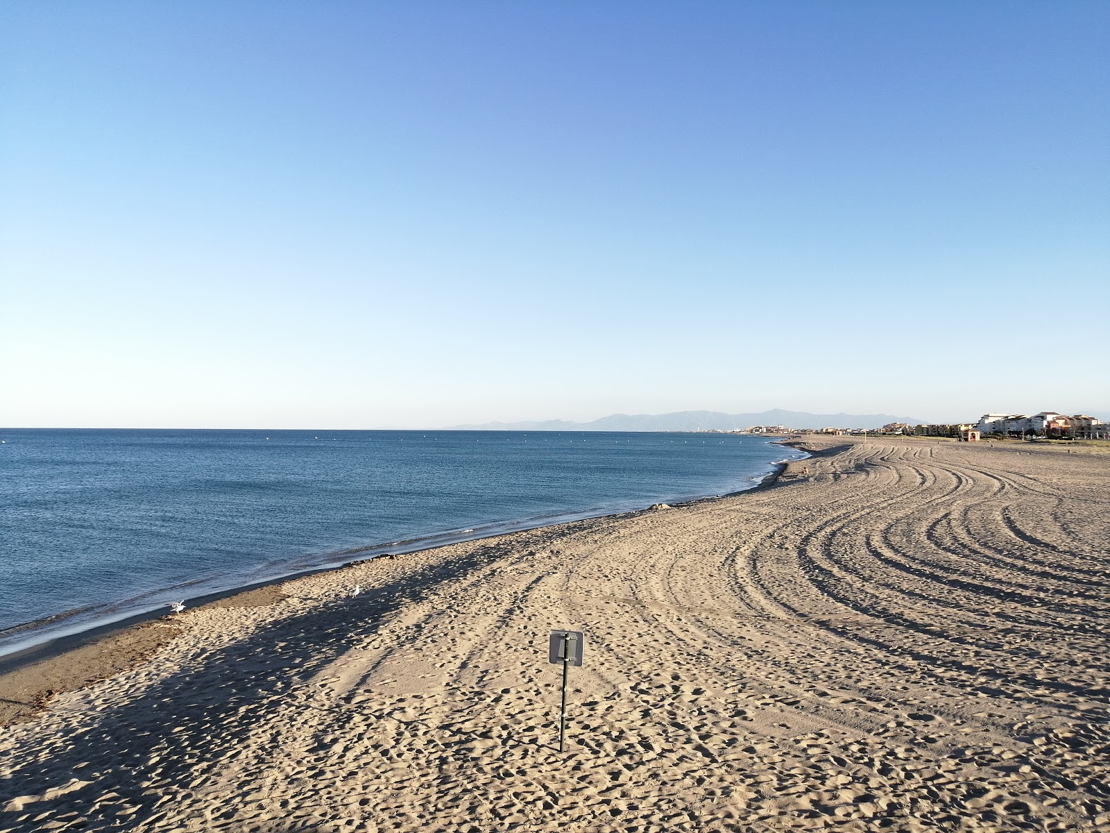 Photo of Port Leucate beach with long straight shore