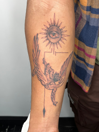 Explore women's thigh tattoo ideas, creative tattoo ideas in Roselle Park, available at Sola Ink