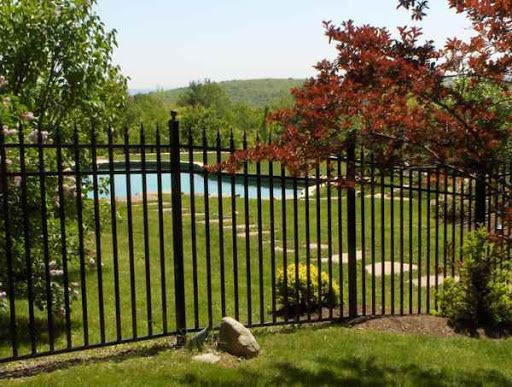 L & L Fence Co
