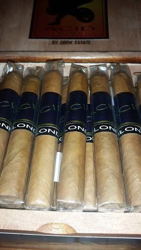 Tobacco Shop «Buffalo Tobacco Traders», reviews and photos, 952 Fulton St E, Grand Rapids, MI 49503, USA