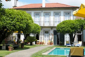 Casa do Pinheiro - Turismo de Habitação image