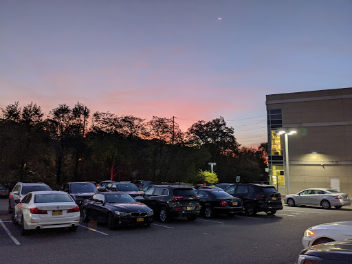 Gym «Equinox Great Neck», reviews and photos, 90 E Shore Rd, Great Neck, NY 11023, USA