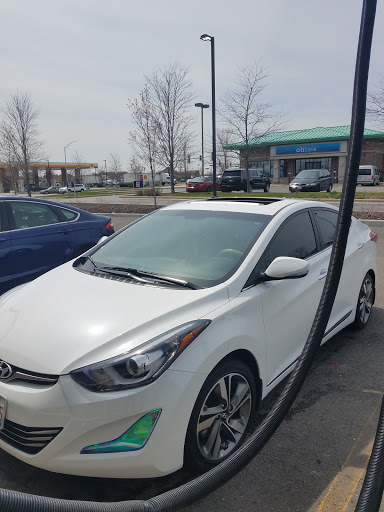 Car Wash «NASCAR Car Wash Naperville», reviews and photos, 2783 Forgue Dr, Naperville, IL 60564, USA