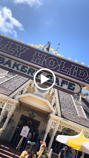Jolly Holiday Bakery Cafe
