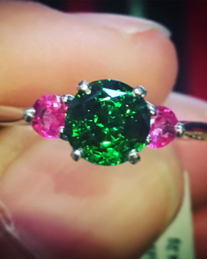 Jeweler «Seng Jewelers», reviews and photos, 453 S 4th St, Louisville, KY 40202, USA