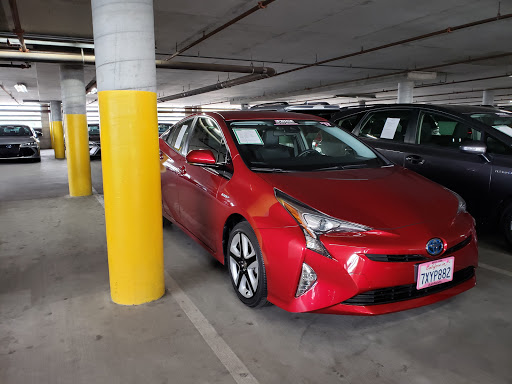 Toyota Dealer «AutoNation Toyota Cerritos», reviews and photos, 18700 Studebaker Rd, Cerritos, CA 90703, USA