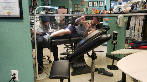 Wicked Parrot Tattoo, 1085 Colington Rd, Kill Devil Hills, NC 27948, USA, 