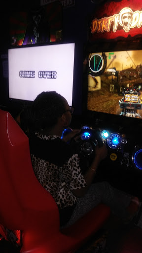 Bowling Alley «Diamond Strike Lanes & Sports Bar», reviews and photos, 2200 N Federal Hwy, Pompano Beach, FL 33062, USA