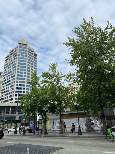 Shopping Mall «Westlake Center», reviews and photos, 400 Pine St, Seattle, WA 98101, USA